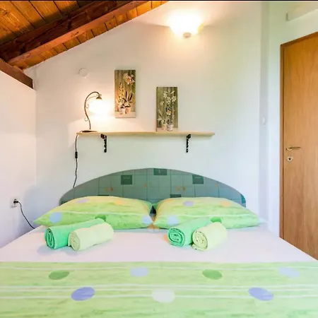 House Lile Prázdninový dům Maslinica